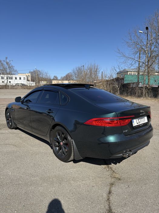 Jaguar xf 2.0 d AWD