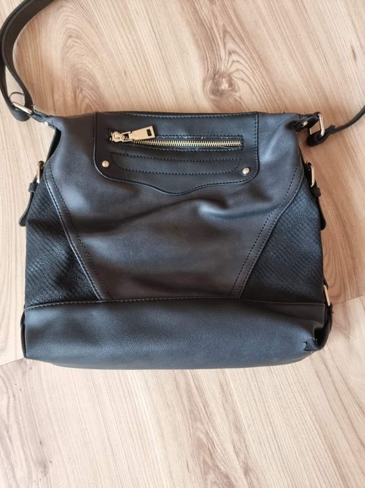 Damska torebka czarna