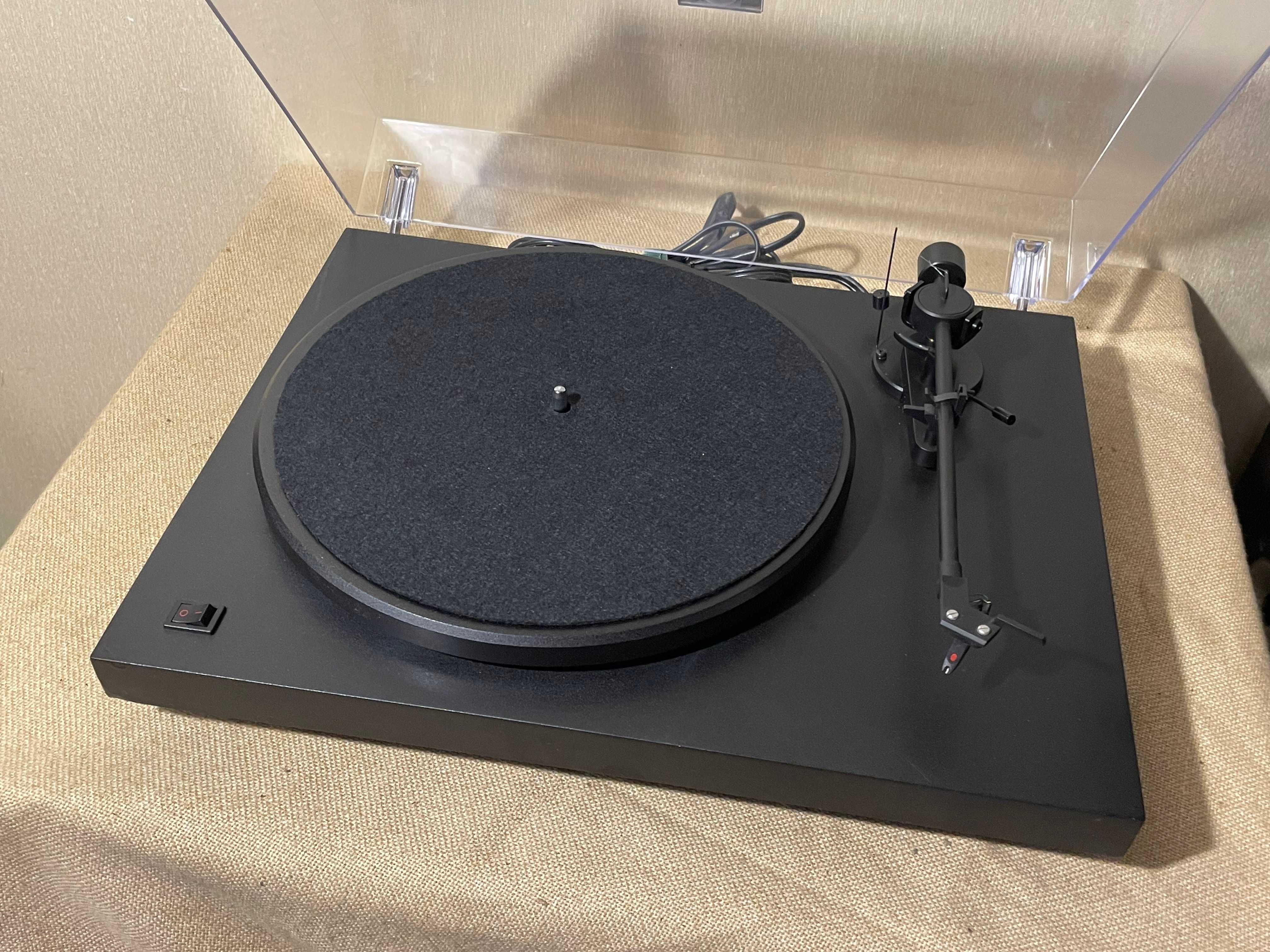 Качественный HI-FI проигрыватель винила PRO-JECT DEBUT 2: 8 300 грн ...