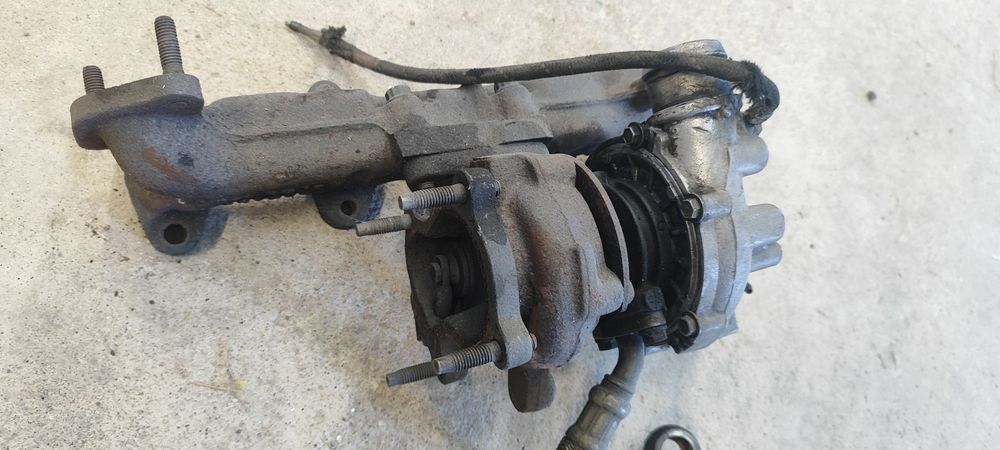 Turbos , admissões de ar e injetores VP 110 para grupo vag 1.9 TDI VP em bom estado