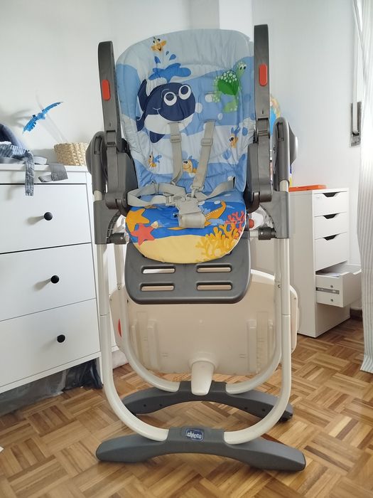 Cadeira de refeição