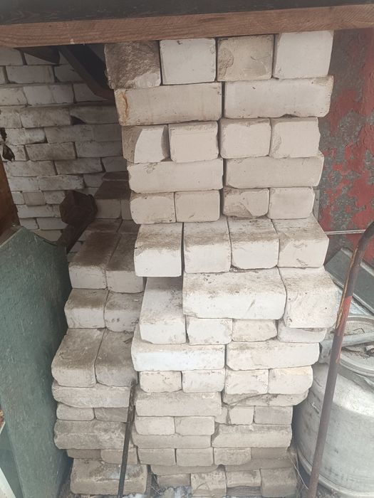 Кирпич белый  продам