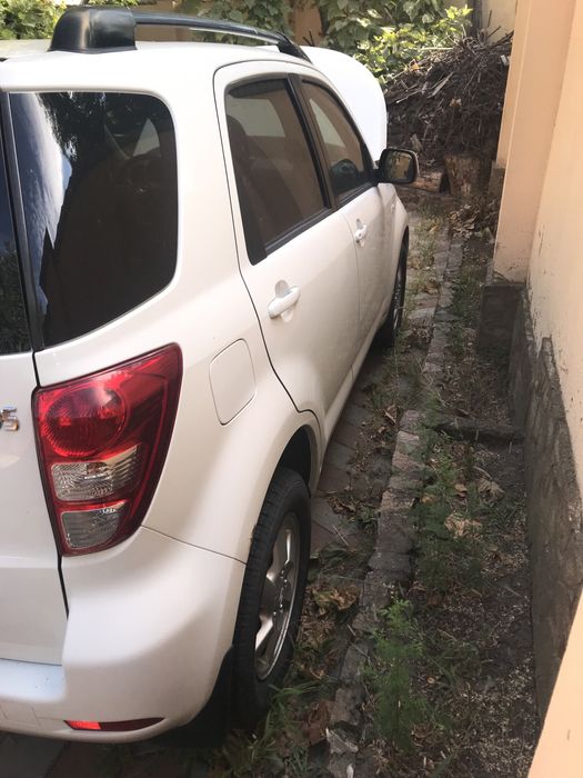 Продам Daihatsu Terios 1,5 бенз автомат 2008 г.