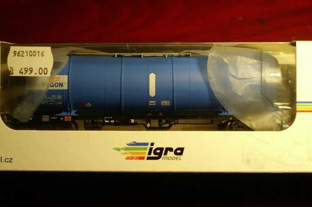 Wagon cysterna igra slovvagon
