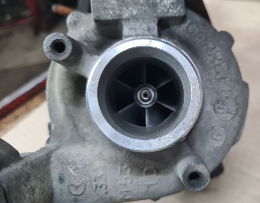Турбіна 1.9 Diesel HGR 036 253 014 F