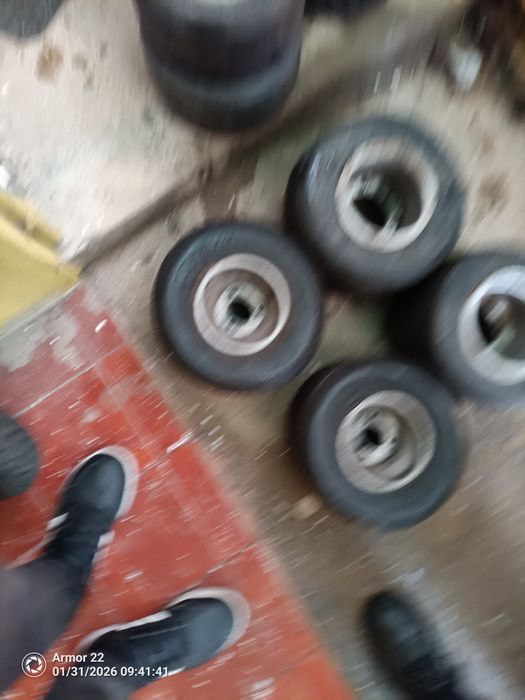 Pneus de kart usados