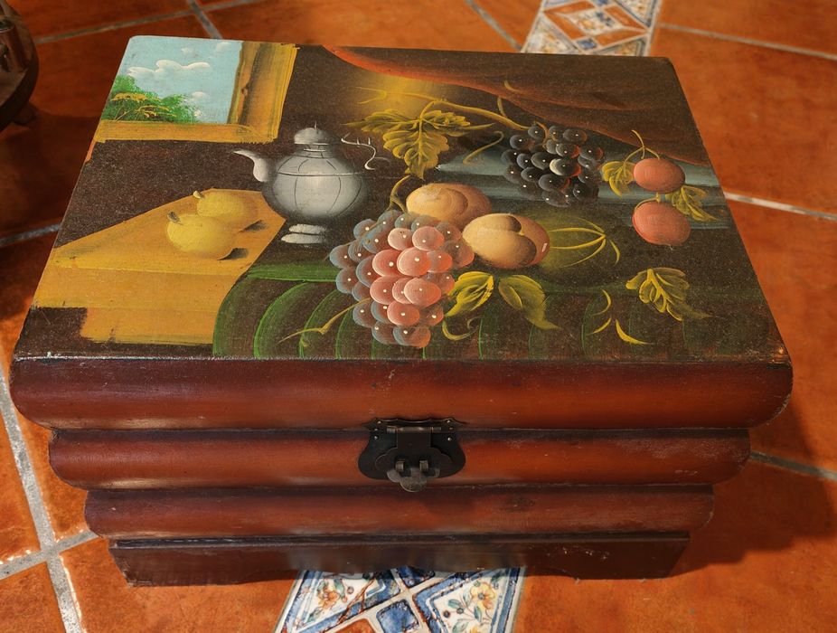 Peças Artesanato em madeira