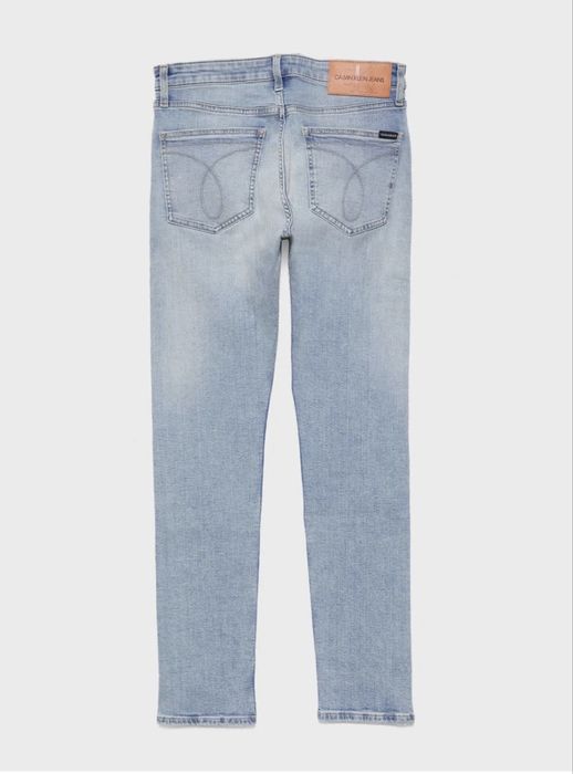 Джинси Calvin Klein розмір W29 L32.