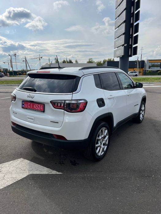 СРОЧНО ПРОДАМ Jeep compass,в повністю рідні фарбі
