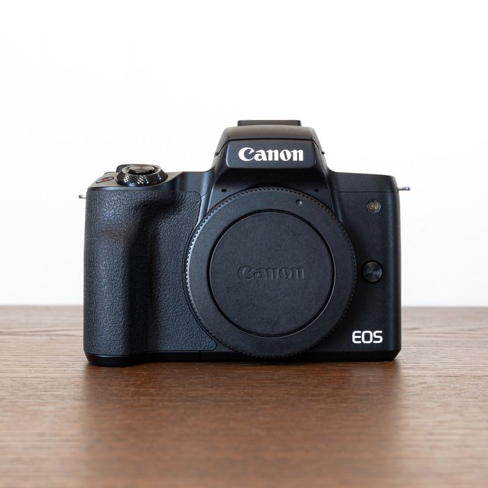 Canon EOS M50 Mark II c/ 2 Baterias Originais