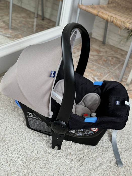 Автокрісло Chicco з народження 0-13 кілограм