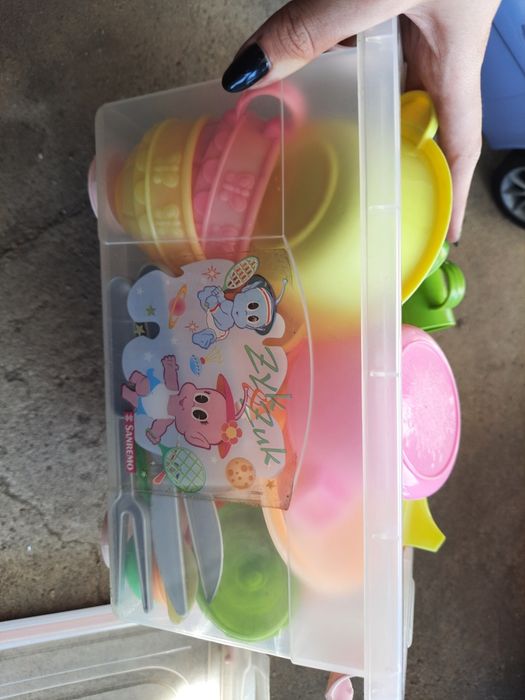 Loiça de plástico para brincar