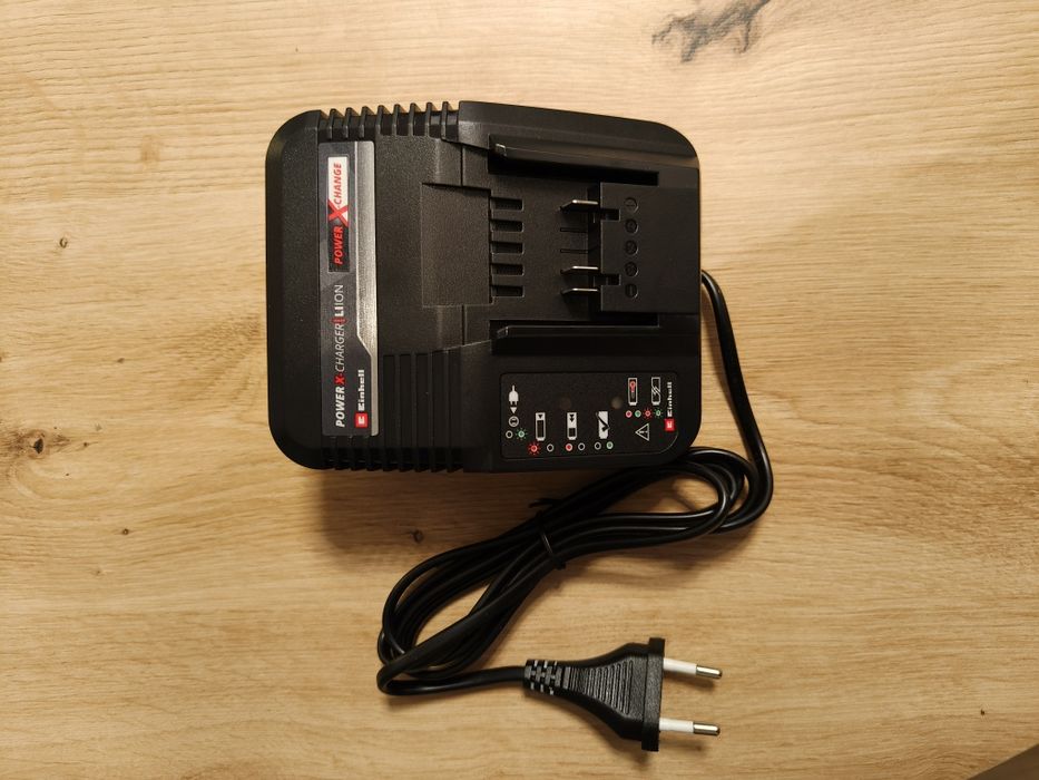 Szybka Ładowarka Einhell Power X-Charger 3A 18V PXC | NOWA