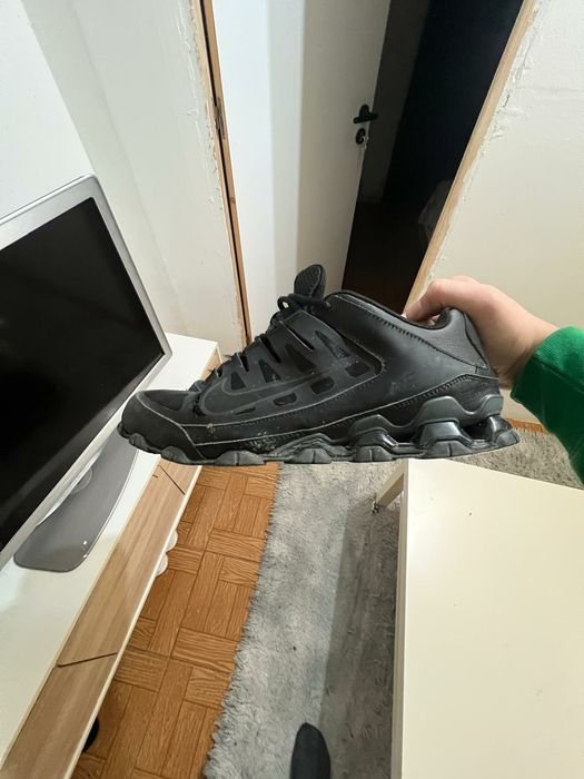 Nike reax como novos