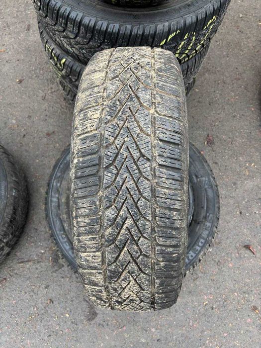 Шини 185/60/R15 Semperit 7mm (Зима)