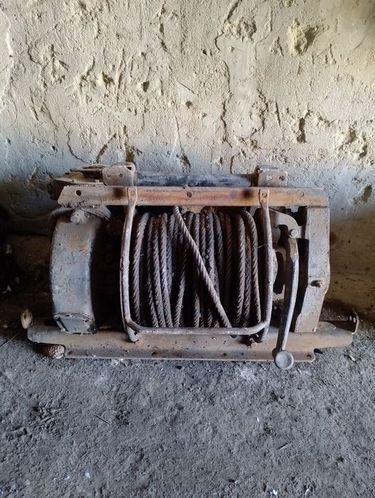 Продам лебідку зіл 131