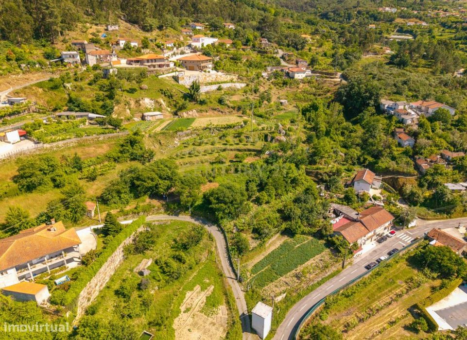Terreno em Lardosa, Soalhães, Marco de Canaveses
