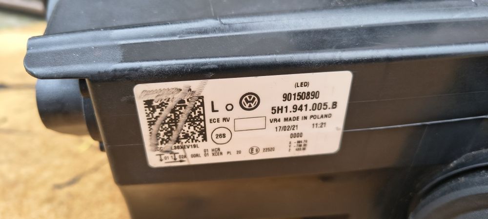 Lampa Lewa VW Golf VIII 8 5H1 LED Europa!