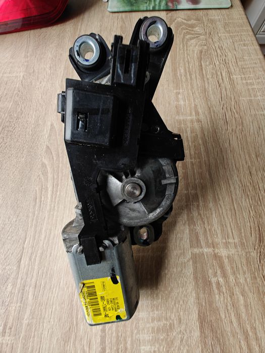 Lampa klapy prawa C-Max 2