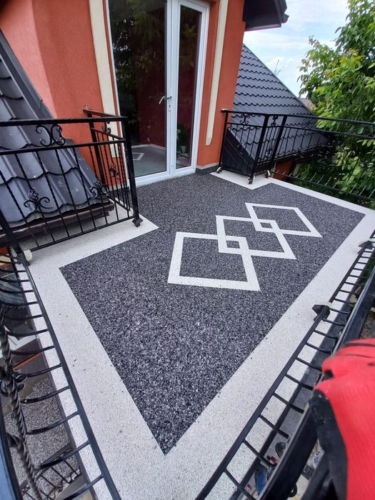 Kamienny dywan żywica zywica do garazu UV posadzki żywiczne