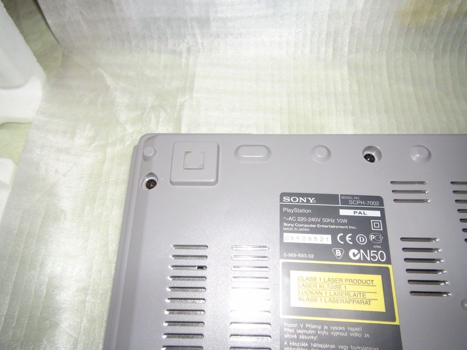 PlayStation scph 7002 C