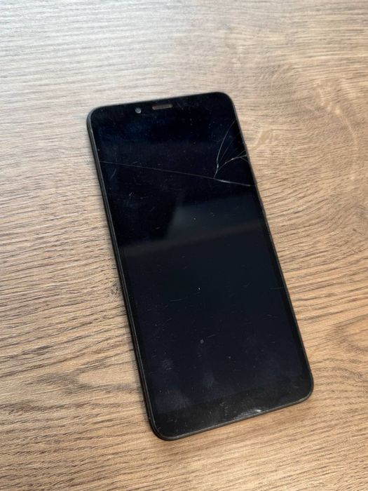 Продаю телефони Xiaomi MDT6S 2 шт, та 1 Xiaomi M1804C3DG