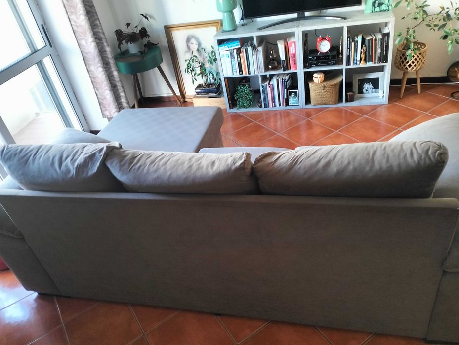 Sofá chaise longue, cinza antracite, três lugares
