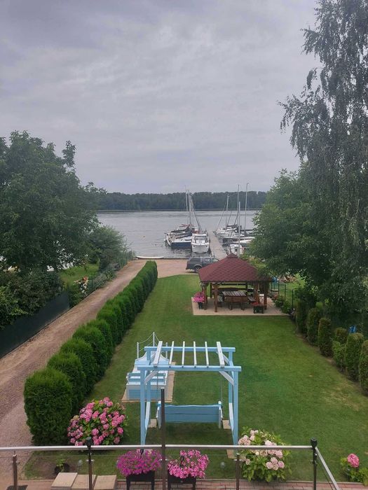 Dom  z linią brzegowa Jeziorak Iława 6 os
