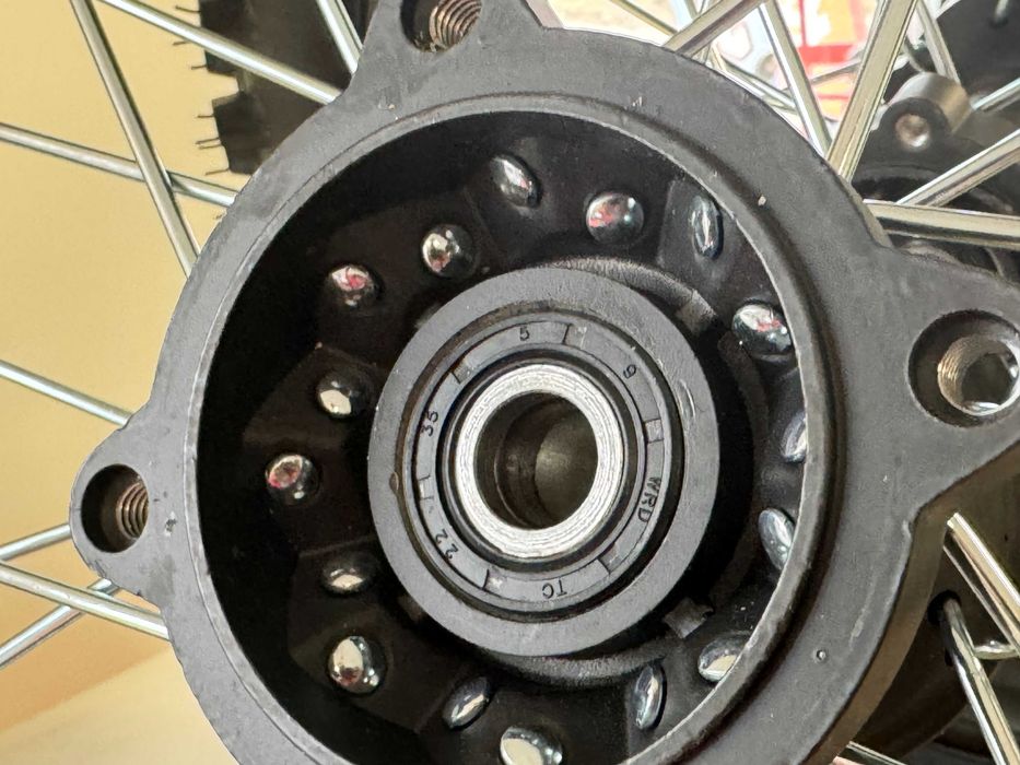 Pitbike Cross Koła 17/14 – komplet nowe z uszczelniaczami | 4xmoto.pl