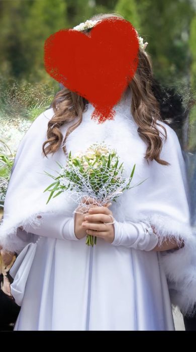 Sukienka komunijna komunia stan bardzo dobry 146/152