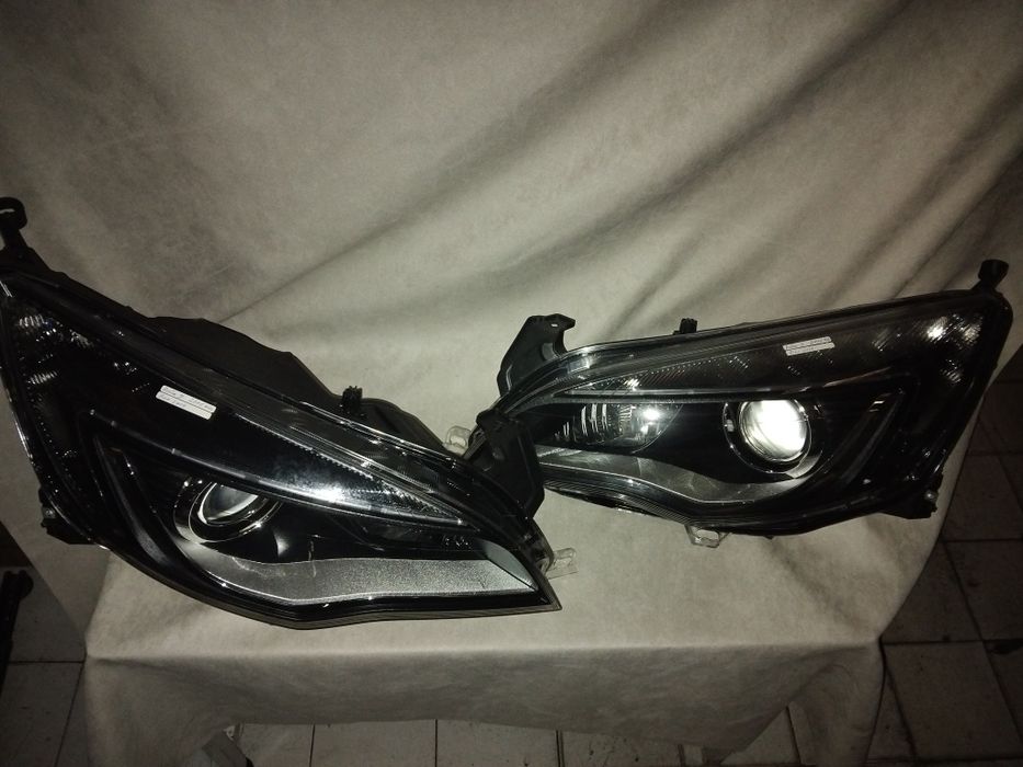 Conjunto de farois astra jota com xenon