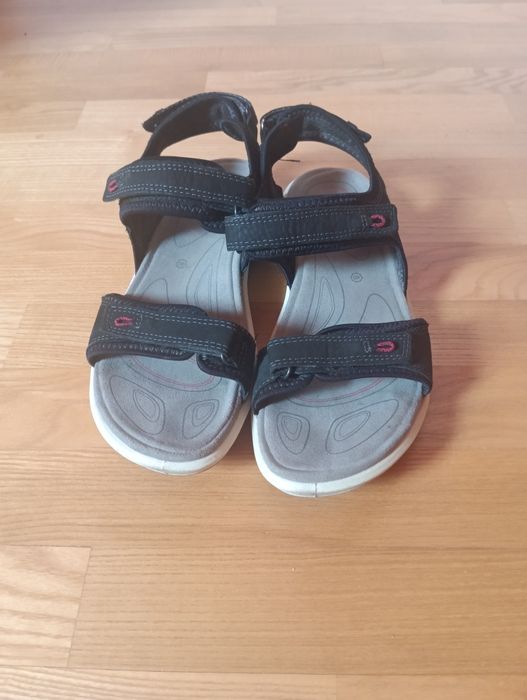 ЕССО босоніжки жіночі 40 розмір