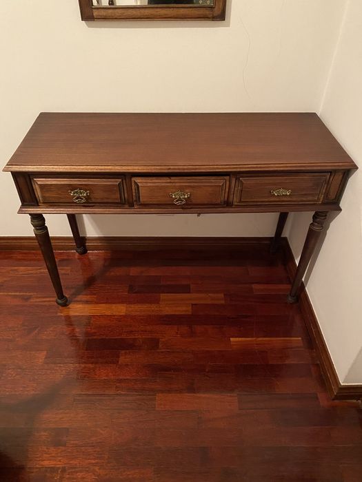 Cama casal estilo rústico de madeira maciça