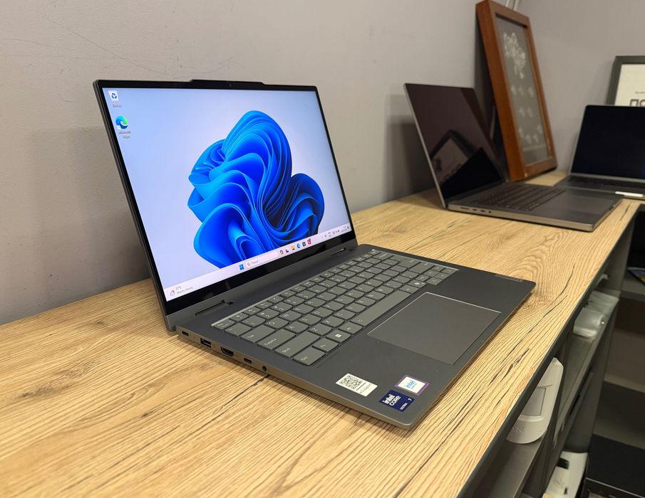 Lenovo ThinkІBook 14  2 in 1 Gen 4 IML ULTRA 7/32 Ram/ 1TB/ FHD+ Touch Screen
