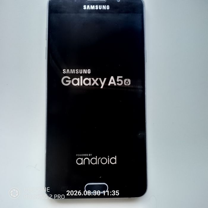 Samsung  смартфон
