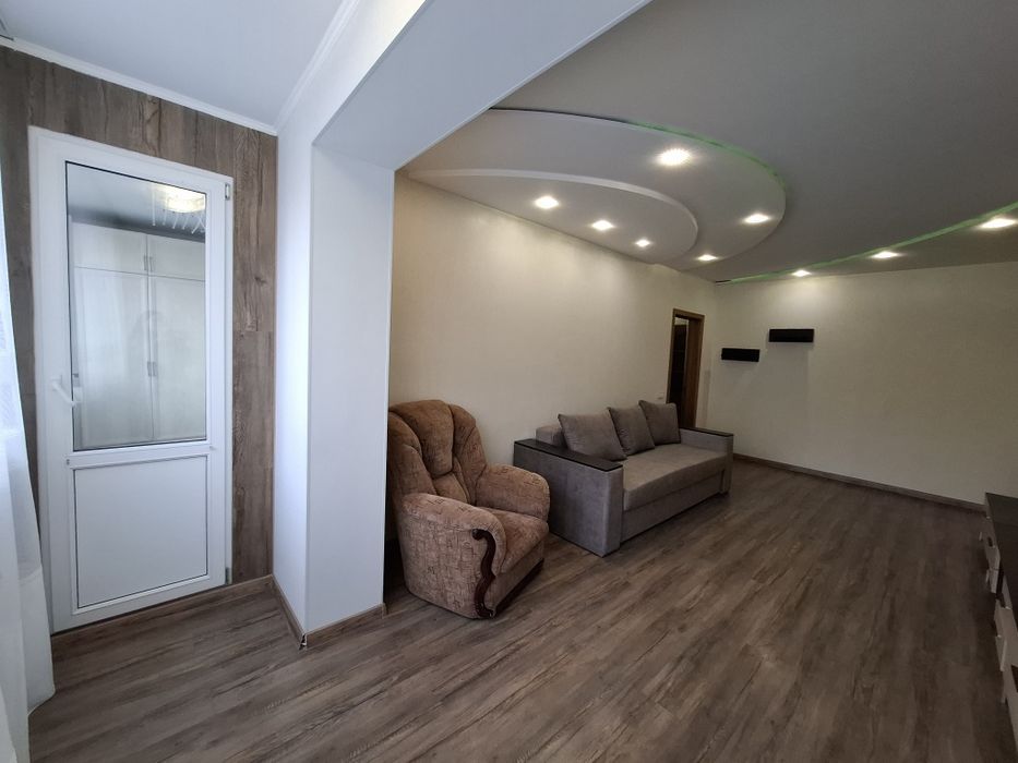 Оренда 2кк Центр. Пр-т Центральний/8 Березня