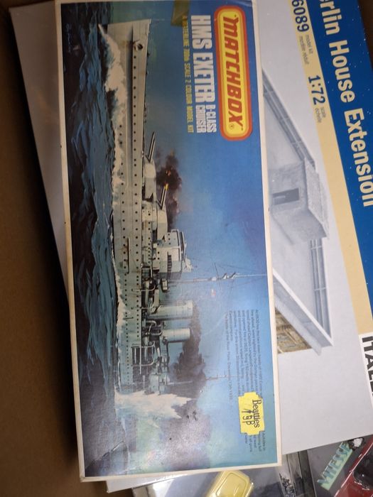 Kit matchbox novo navio hms Exeter 1 /700