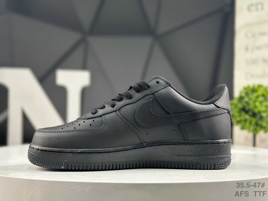 Nike Air Force 1 Supreme R. 45