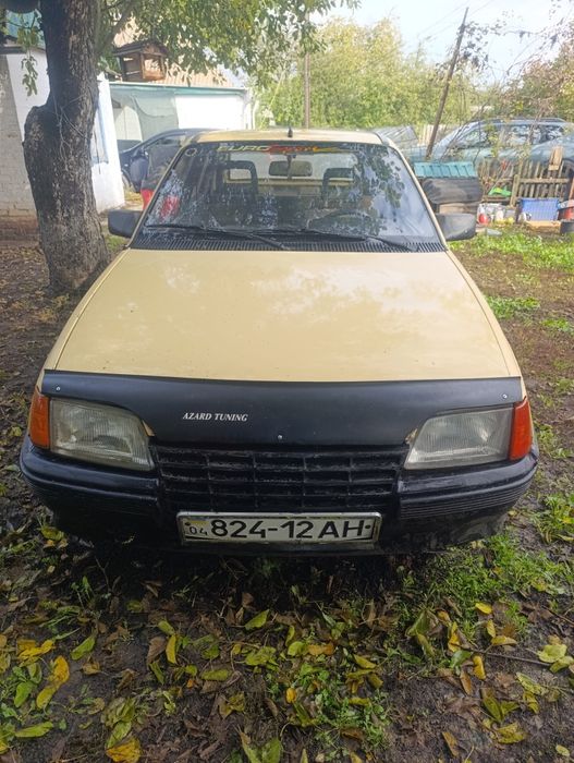 Продам Опель Кадєт