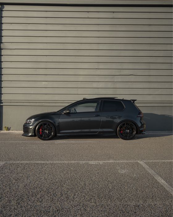 VW Golf 7 GTi DSG 2.0 TSi - Full Extras