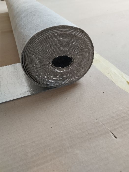 Podkład pod panele mata kwarcowa 6 m Ewifoam Universol Objekt