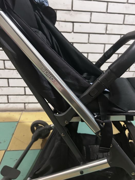 Прогулянковий візочок Espiro Art