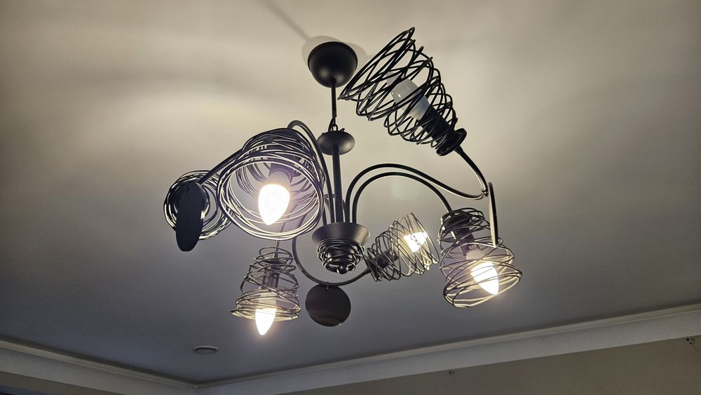 Lampy, kinkiety, żyrandole