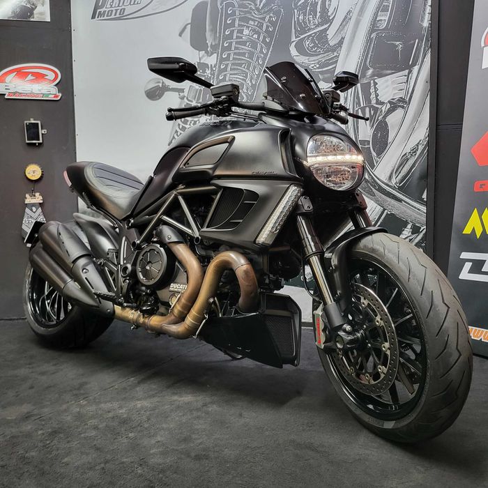 Ducati Diavel 1200