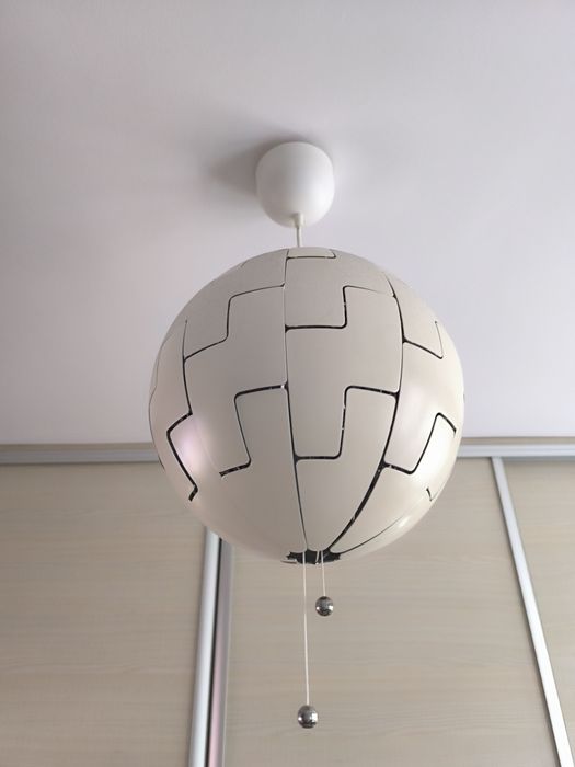 Lampa IKEA otwierana