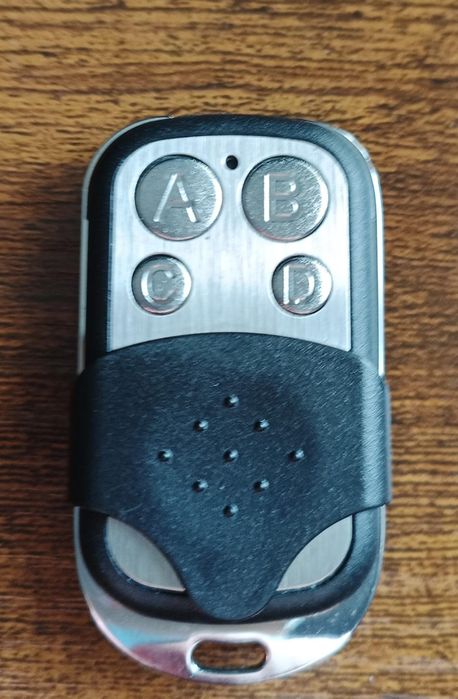 Comando de portão elétrico Como Novo