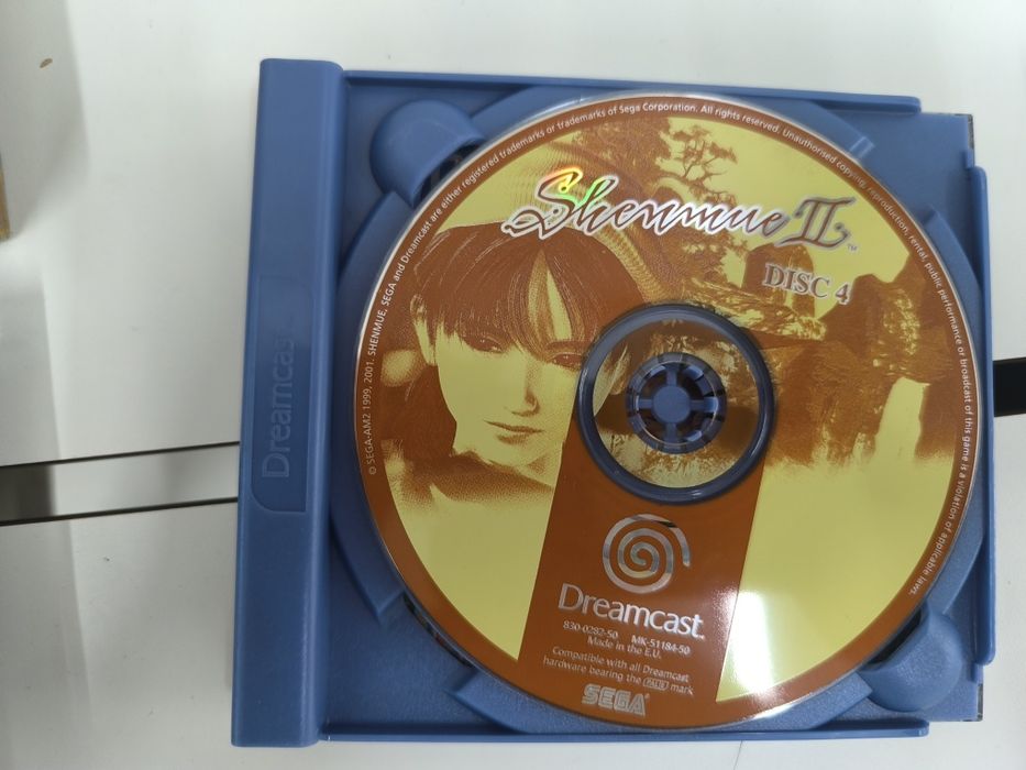 Jogos Dreamcast Shenmue 2 / Chuchu Rocket
