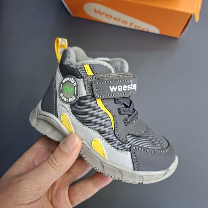 Демісезонні ботинки для хлопчика 23р