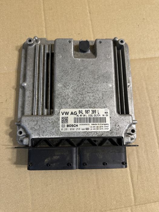 ECU VW Audi Seat Skoda 04L906026CE