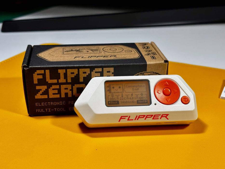 Flipper Zero, Etui, Karta pamięci, Gwarancja